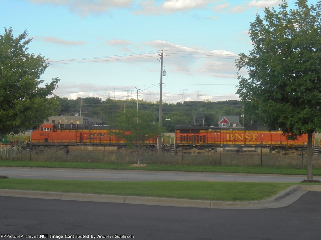 BNSF 8053